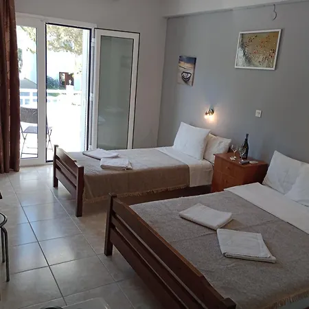 House Georgia * Kallithea (Chalkidiki)